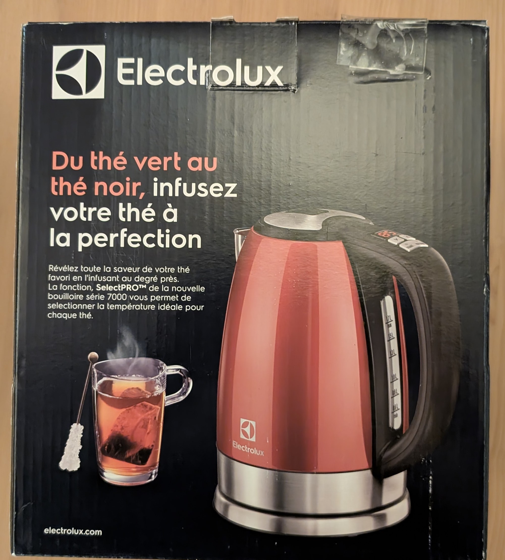 Carton bouilloire Electrolux